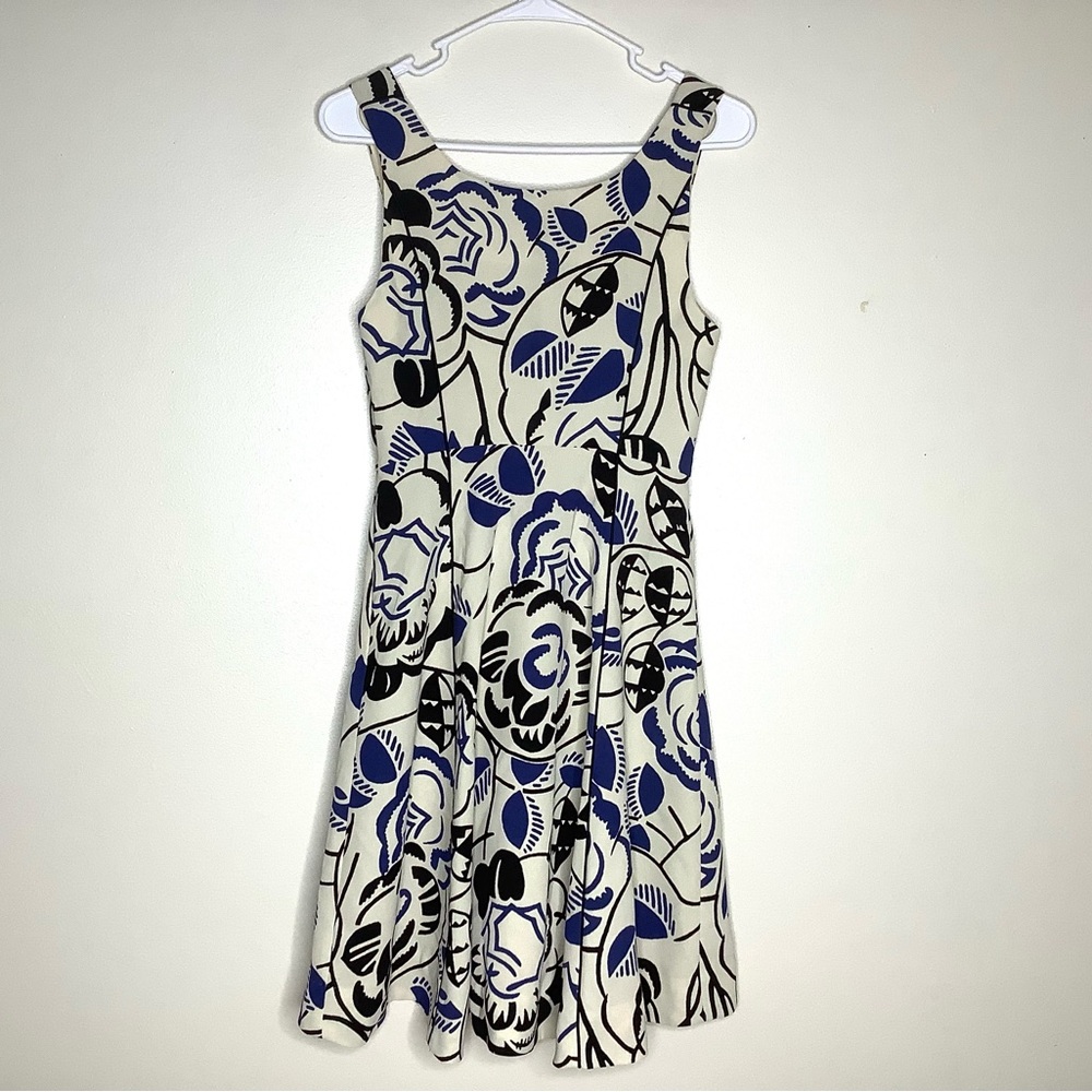 < Anthropologie Vanessa Virginia Floral Flare Dress > - Picture 6 of 6